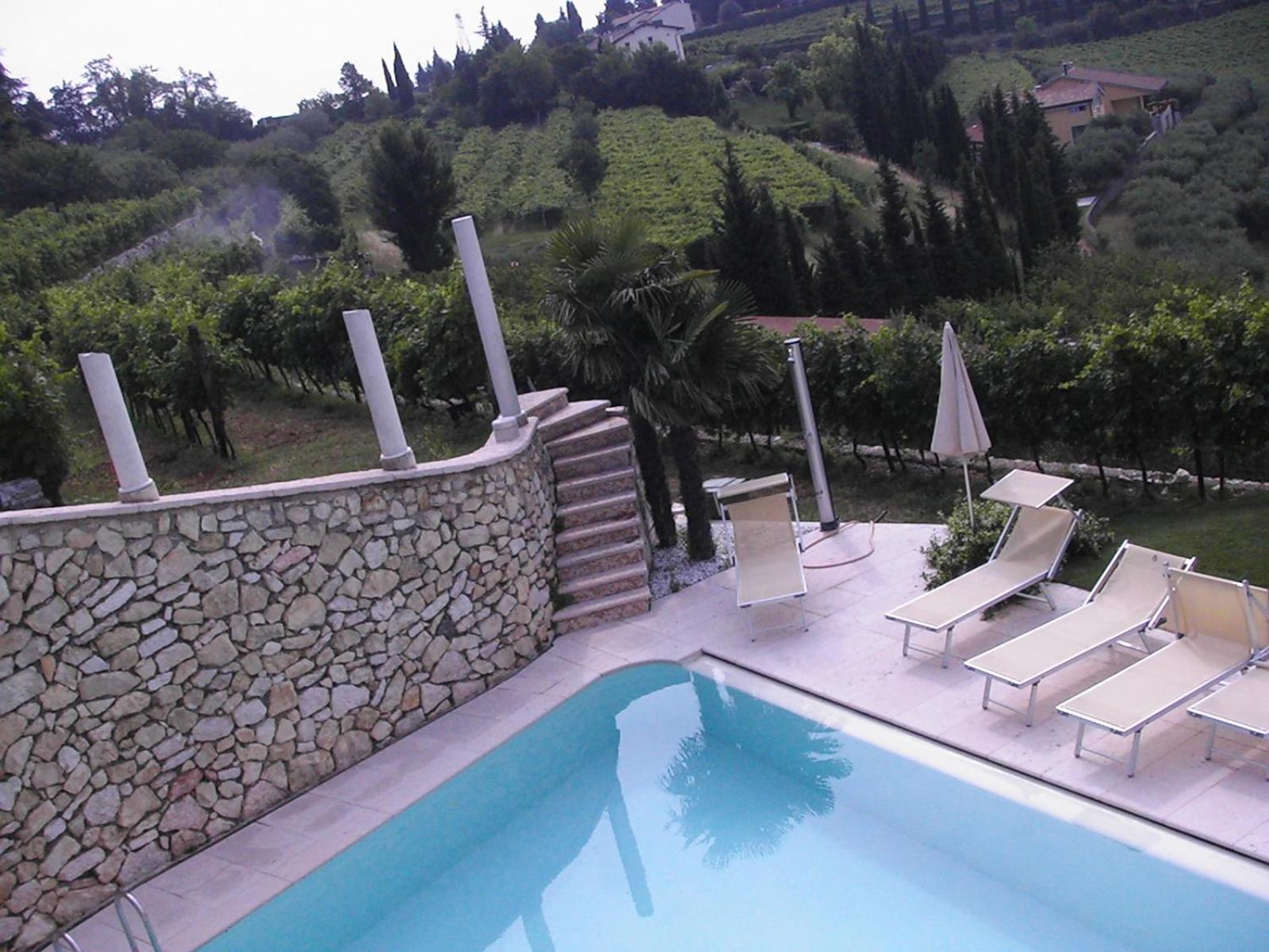 B&B Al Cristo Sant'Ambrogio di Valpolicella Luaran gambar