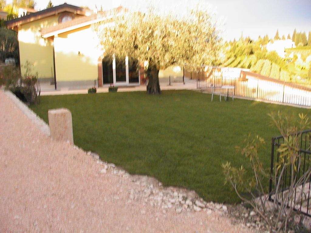 B&B Al Cristo Sant'Ambrogio di Valpolicella Luaran gambar